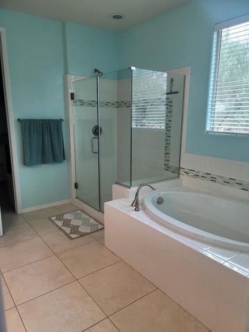 3826 E Cat Balue Drive, Phoenix, AZ 85050