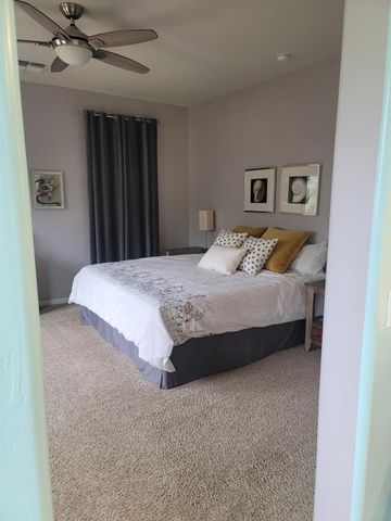 3826 E Cat Balue Drive, Phoenix, AZ 85050