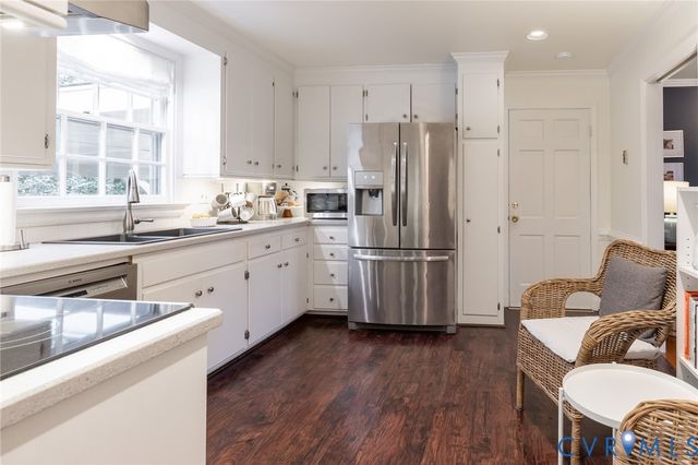 9901 Channing Cir, Richmond, VA 23235