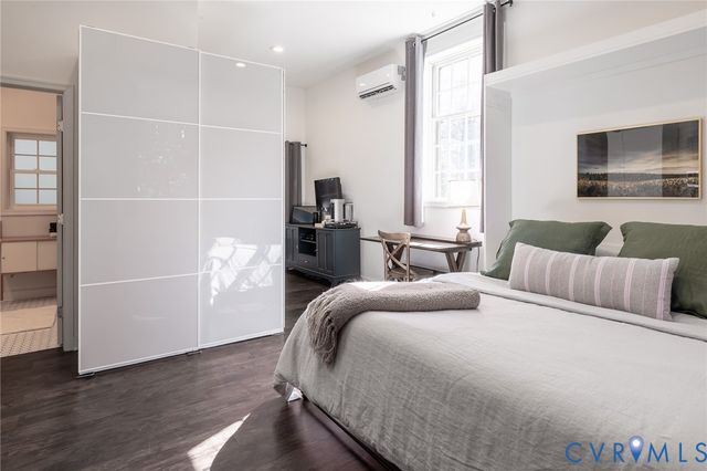 9901 Channing Cir, Richmond, VA 23235