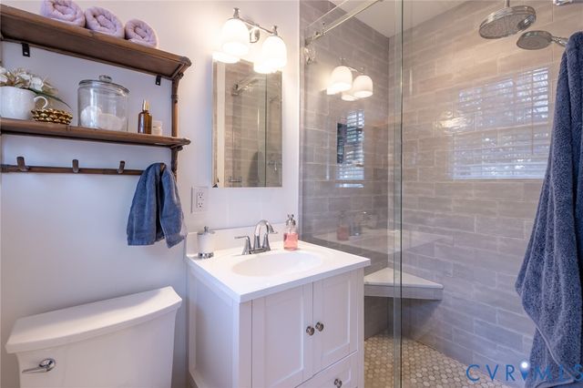 9901 Channing Cir, Richmond, VA 23235