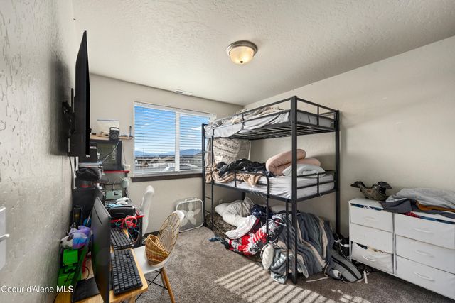 12750 N CAVANAUGH DR, Rathdrum, ID 83858