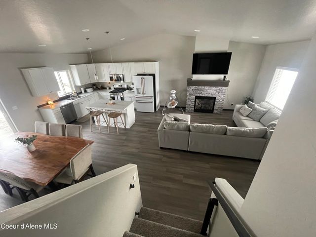 12750 N CAVANAUGH DR, Rathdrum, ID 83858