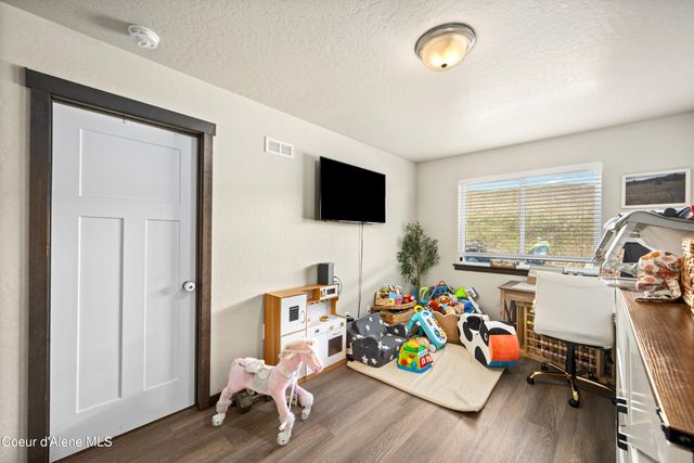 12750 N CAVANAUGH DR, Rathdrum, ID 83858