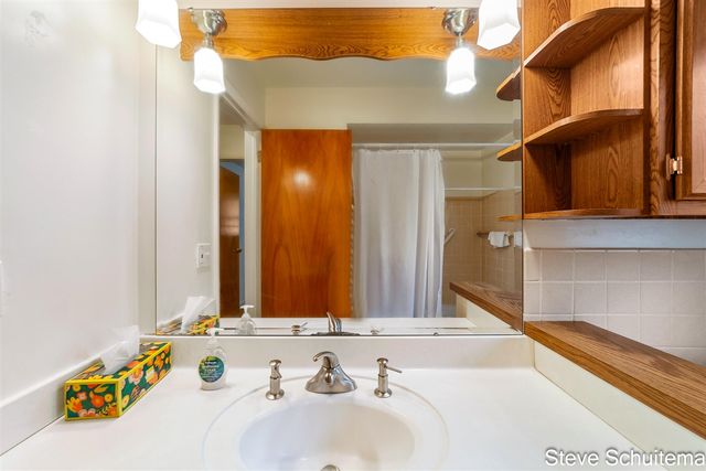 1423 Cornell Road, Muskegon, MI 49441