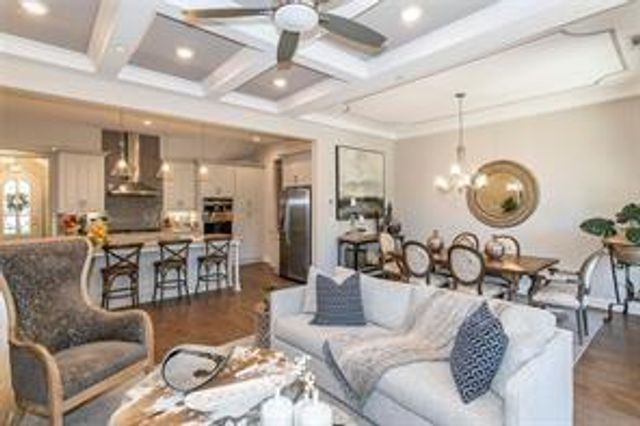 121 Via Roma, Woodstock, GA 30188