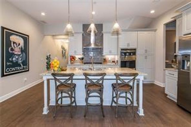 121 Via Roma, Woodstock, GA 30188