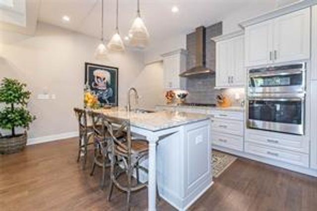 121 Via Roma, Woodstock, GA 30188