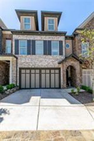 121 Via Roma, Woodstock, GA 30188