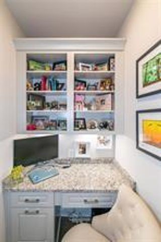 121 Via Roma, Woodstock, GA 30188