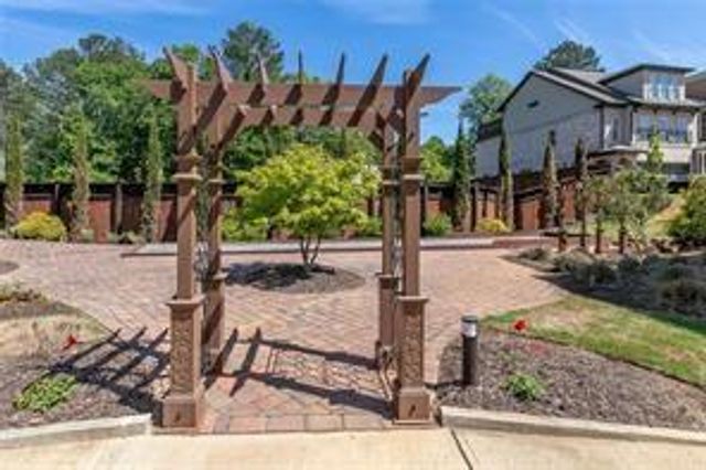 121 Via Roma, Woodstock, GA 30188