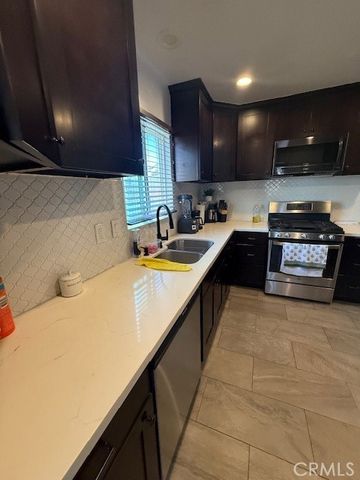 517 W 110th, Los Angeles, CA 90044