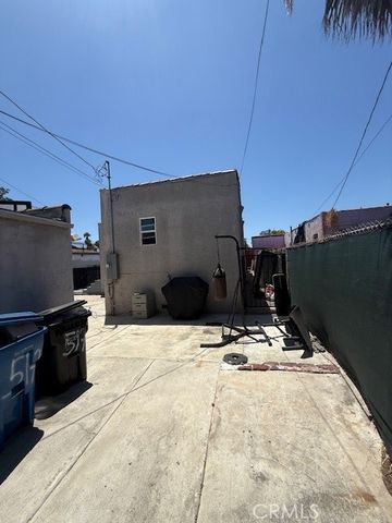 517 W 110th, Los Angeles, CA 90044
