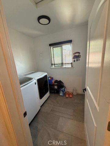 517 W 110th, Los Angeles, CA 90044