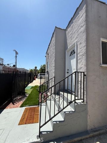 517 W 110th, Los Angeles, CA 90044
