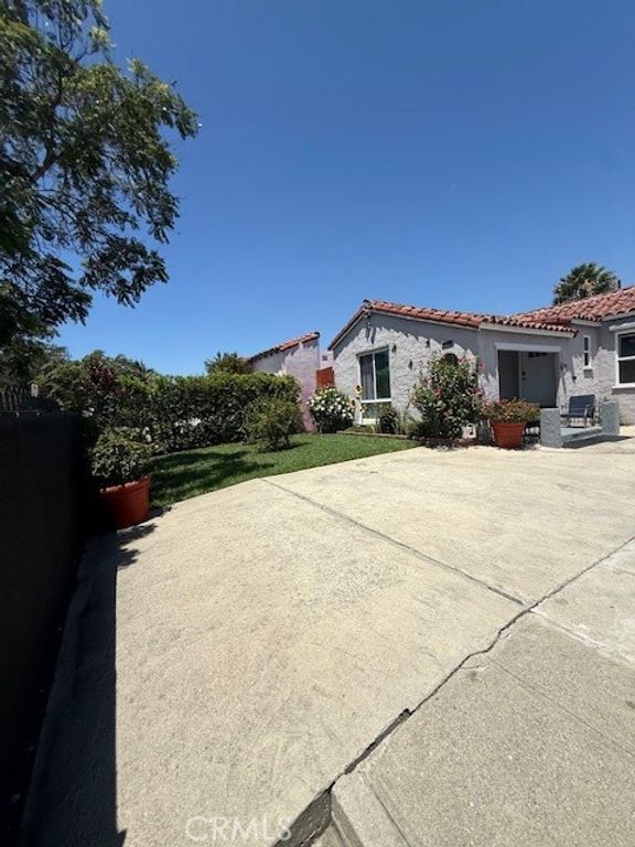 517 W 110th, Los Angeles, CA 90044