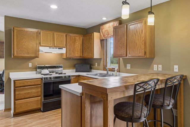 4159 Pennsylvania Avenue, Eagan, MN 55123