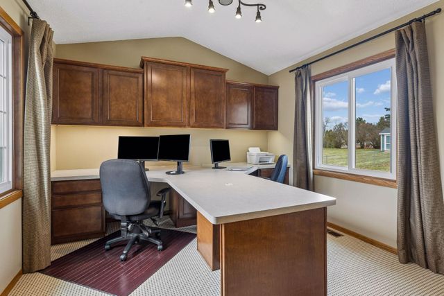 4159 Pennsylvania Avenue, Eagan, MN 55123