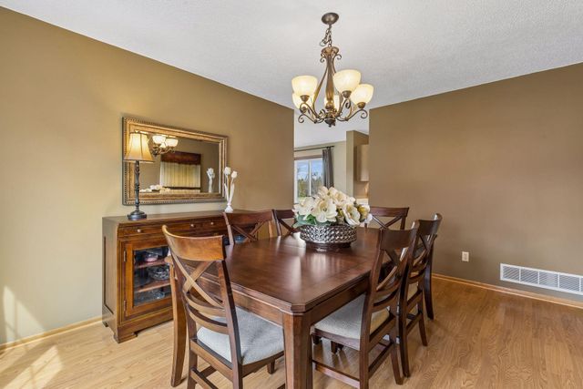 4159 Pennsylvania Avenue, Eagan, MN 55123