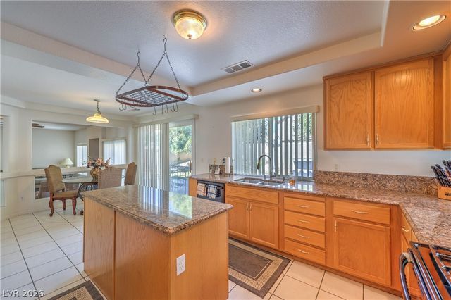 8328 Fawn Meadow Avenue, Las Vegas, NV 89149