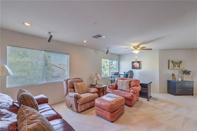 8328 Fawn Meadow Avenue, Las Vegas, NV 89149