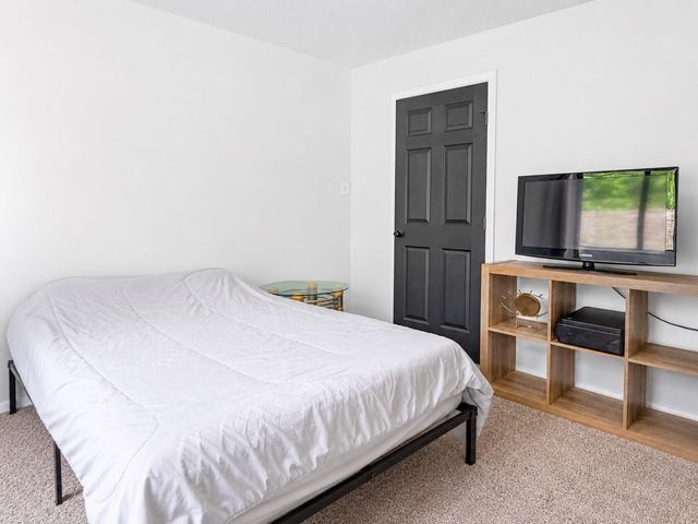 3515 Grove Oaks Drive, Houston, TX 77339