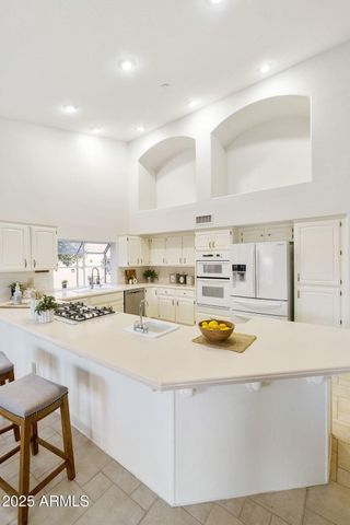 10214 E COOPERS HAWK Drive, Sun Lakes, AZ 85248