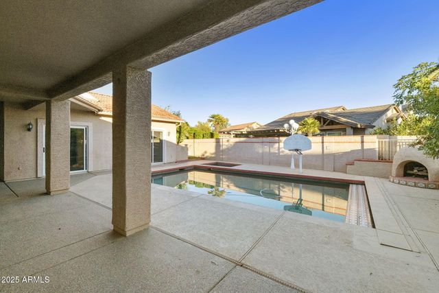 10214 E COOPERS HAWK Drive, Sun Lakes, AZ 85248