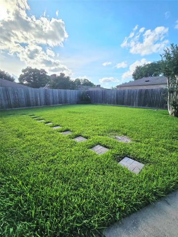 2238 Silver Sage Drive, Houston, TX 77077