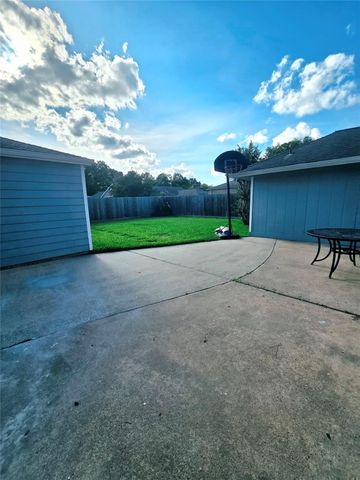 2238 Silver Sage Drive, Houston, TX 77077