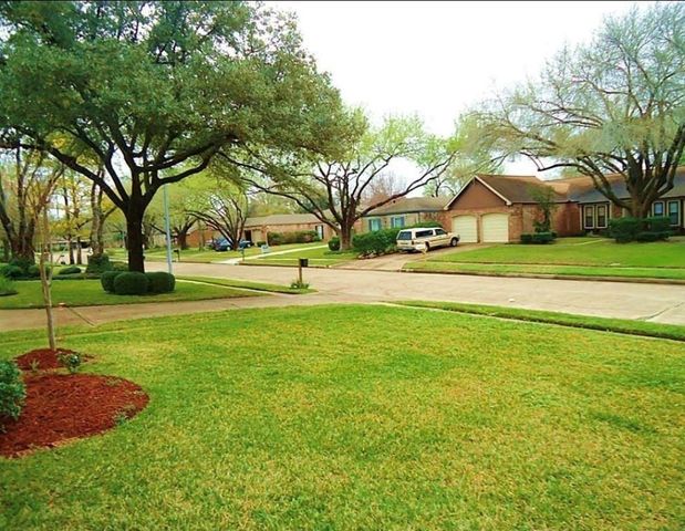 2238 Silver Sage Drive, Houston, TX 77077