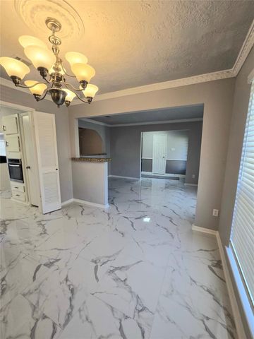 2238 Silver Sage Drive, Houston, TX 77077