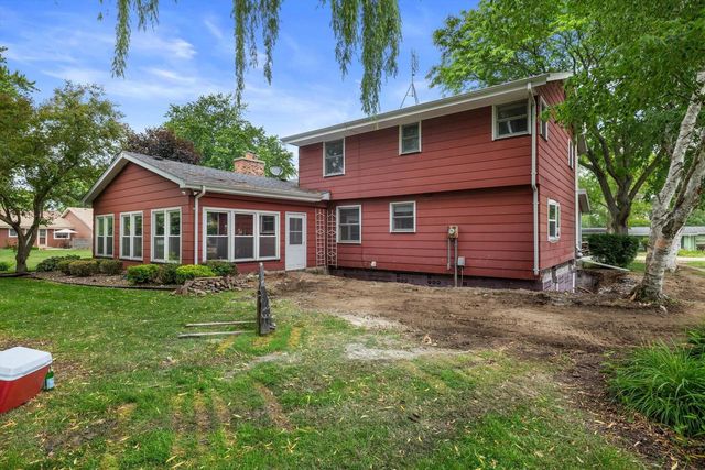 1406 95th AVENUE, Kenosha, WI 53144