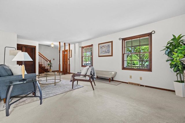 1406 95th AVENUE, Kenosha, WI 53144