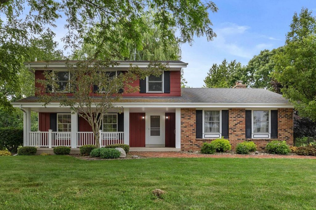 1406 95th AVENUE, Kenosha, WI 53144