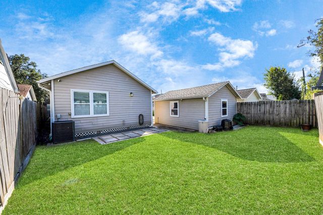 509 Vincent Street, Houston, TX 77009