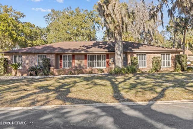 11325 RIVER MOORINGS Road, Jacksonville, FL 32225