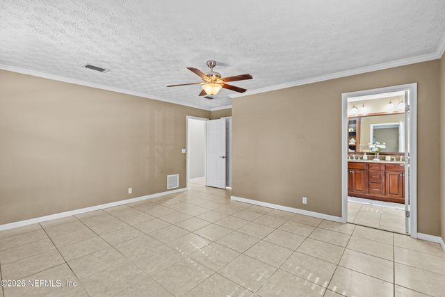 11325 RIVER MOORINGS Road, Jacksonville, FL 32225