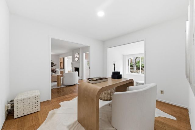 111 Lucero Way, Portola Valley, CA 94028