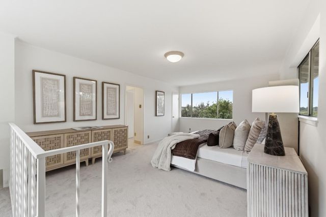 111 Lucero Way, Portola Valley, CA 94028