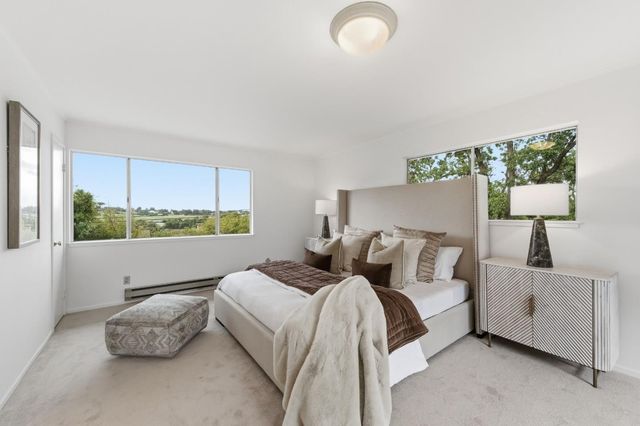 111 Lucero Way, Portola Valley, CA 94028