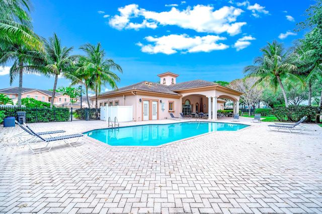 2106 Wingate Bend, Wellington, FL 33414