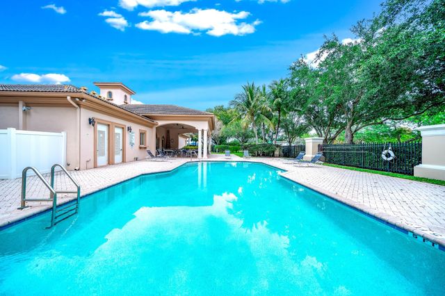 2106 Wingate Bend, Wellington, FL 33414