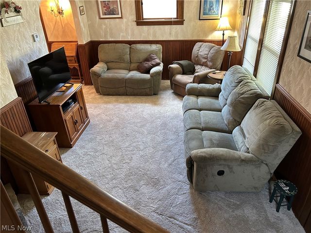 4411 Maplecrest Avenue, Parma, OH 44134