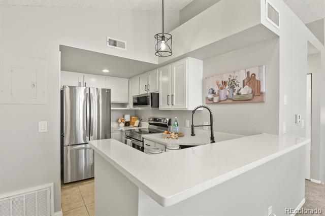4760 S Wadsworth Boulevard D207, Littleton, CO 80123