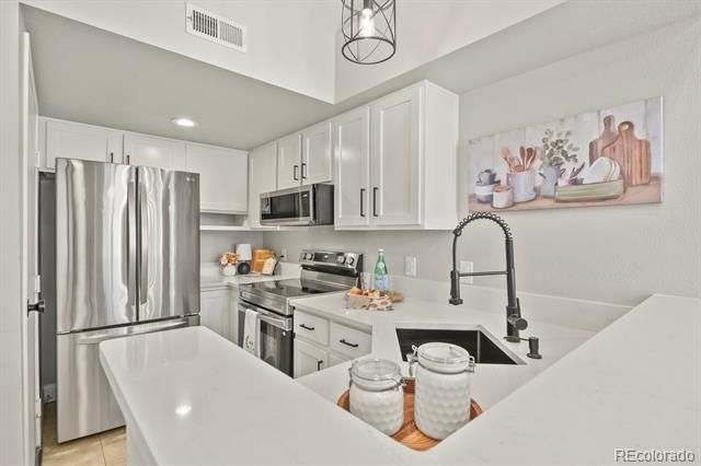 4760 S Wadsworth Boulevard D207, Littleton, CO 80123