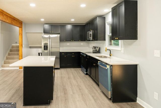7367 Rountree Drive, Riverdale, GA 30274