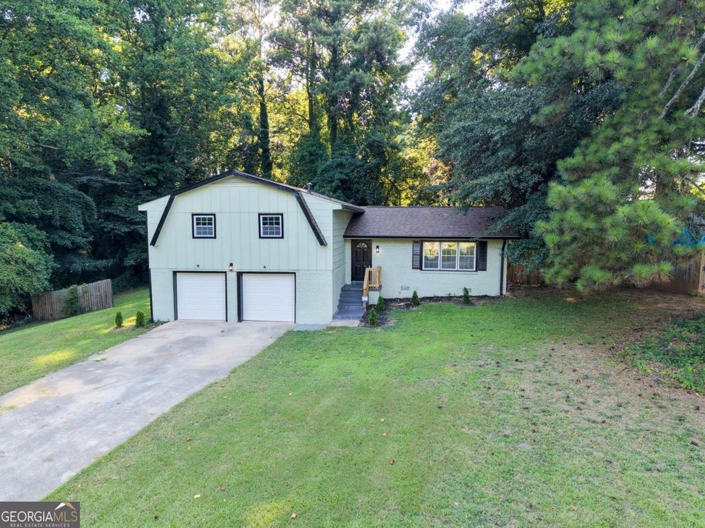 7367 Rountree Drive, Riverdale, GA 30274