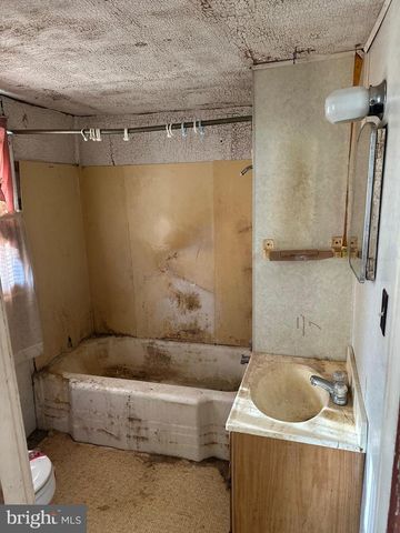 316 GREENBANK RD, Fredericksburg, VA 22406