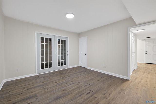 3611 NW Cedarhill Avenue, Huntsville, AL 35810
